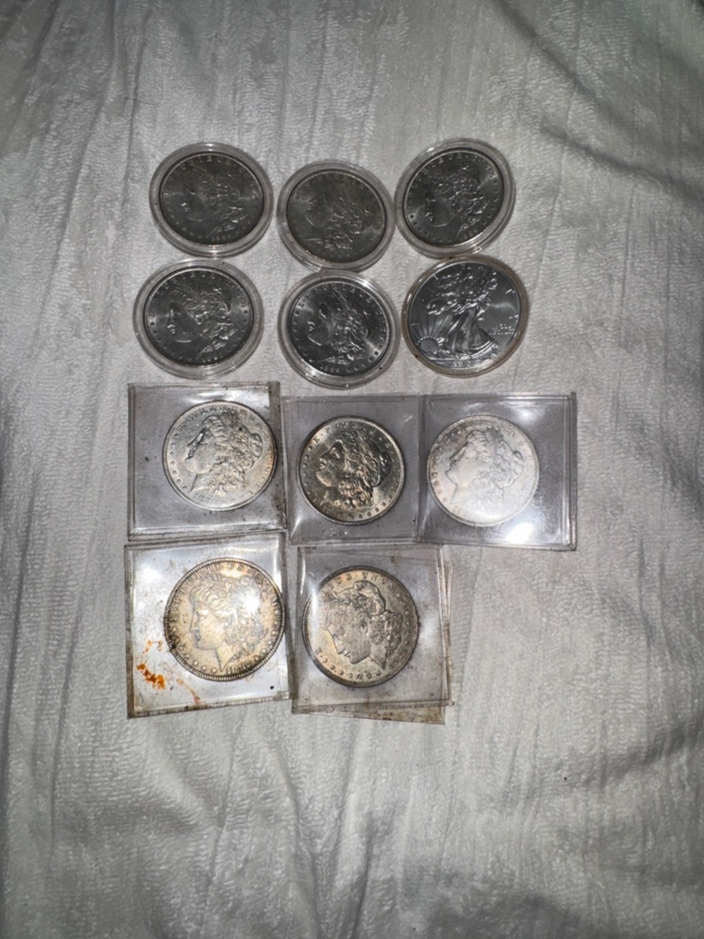 Mixed Silver Morgan & Walking Liberty Coin Lot - Silver Tones